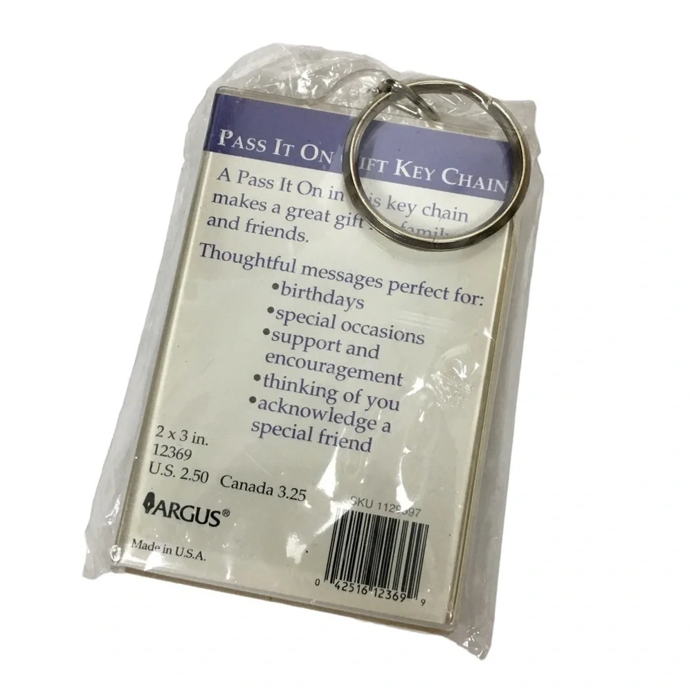 VINTAGE 90s Pass It On Gift Keychain Precious Moments Gift Friends Religious NWT